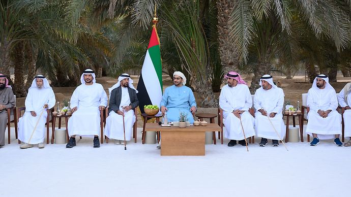 Hamdan bin Zayed receives dignitaries and citizens of Al Dhafra Region