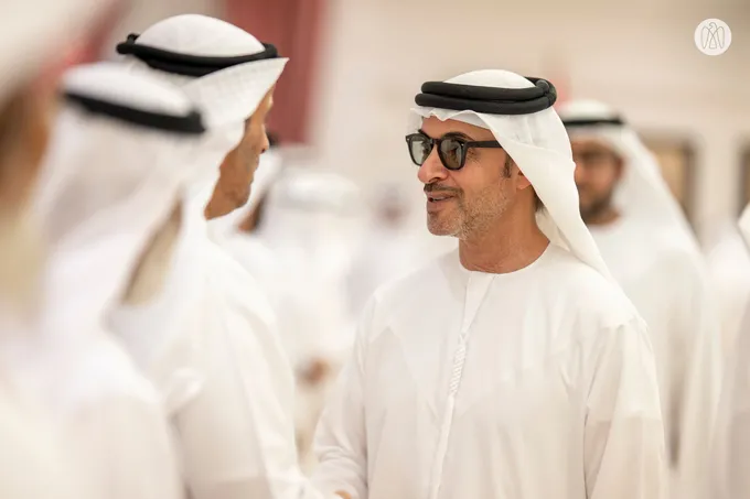 Hazza bin Zayed meets dignitaries and citizens of Sweihan and Nahil areas in Al Ain Region