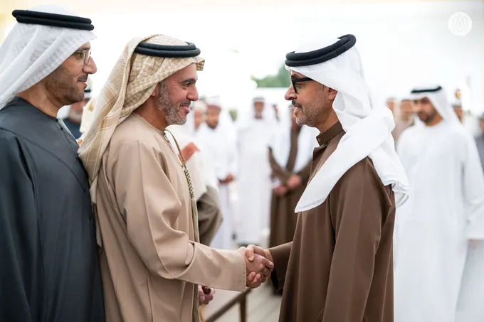 Hazza bin Zayed receives sheikhs, officials and citizens at Al Maqam Palace in Al Ain Region