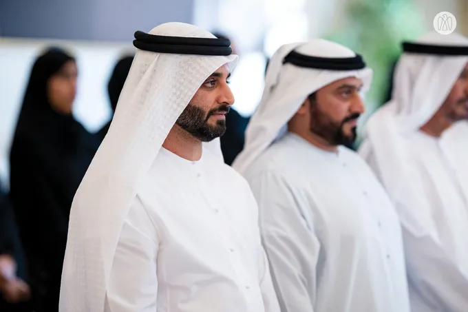 Hazza bin Zayed receives sheikhs, officials and citizens at Al Maqam Palace in Al Ain Region