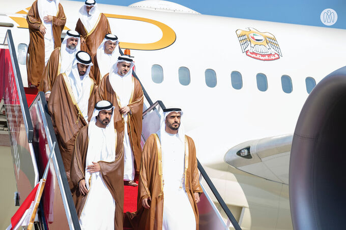 Crown Prince of Abu Dhabi arrives in Bahrain