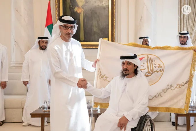 Hazza bin Zayed receives sheikhs, officials and citizens at Al Maqam Palace in Al Ain Region