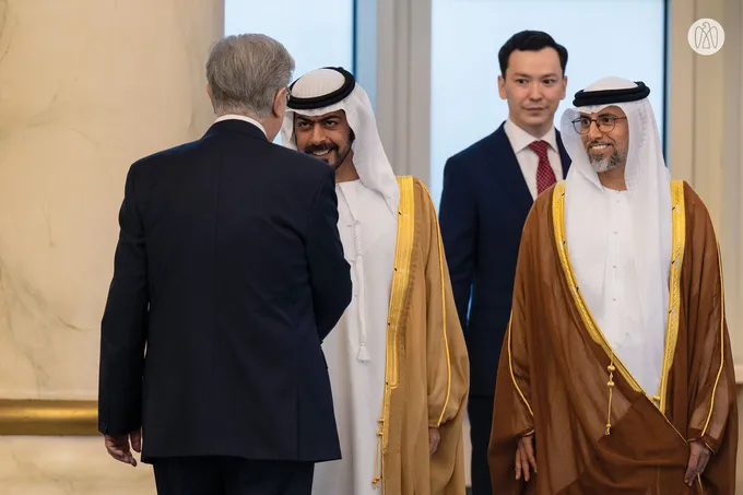 Crown Prince of Abu Dhabi arrives at Presidential Palace in Astana