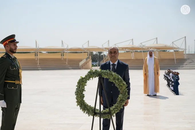 Theyab bin Mohamed bin Zayed receives Yemeni Prime Minister at Wahat Al Karama