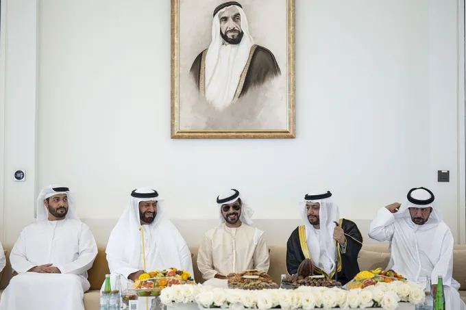 v|Khalifa bin Tahnoon bin Mohammed attends Hamad Sultan Al Shamsi wedding reception