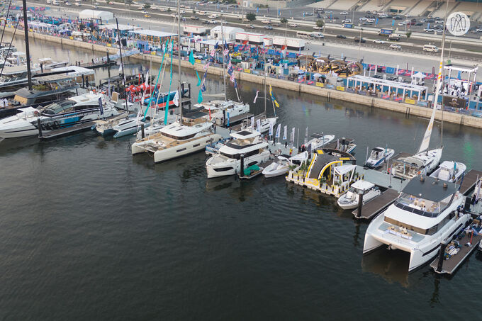 Hamdan bin Zayed visits 6th Abu Dhabi International Boat Show