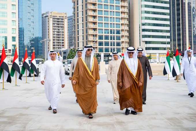Mansour bin Zayed attends group wedding reception for Abu Dhabi citizens at Qasr Al Hosn