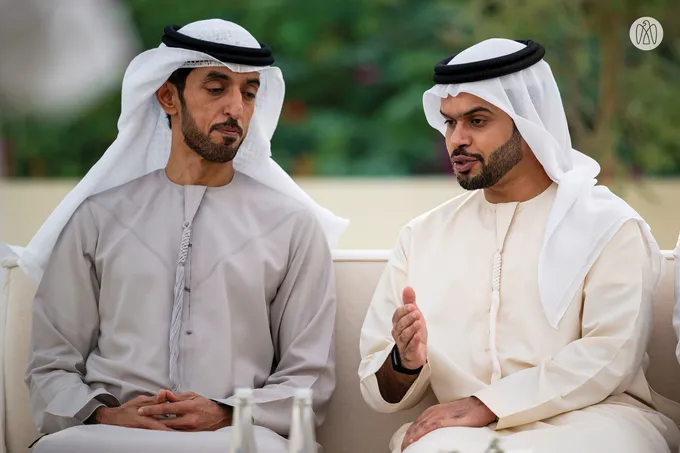 Hazza bin Zayed receives sheikhs, officials and citizens at Al Maqam Palace in Al Ain Region