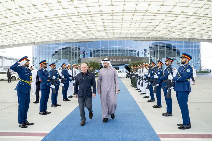 Theyab bin Mohamed bin Zayed bids farewell to King of Jordan as he concludes visit to UAE