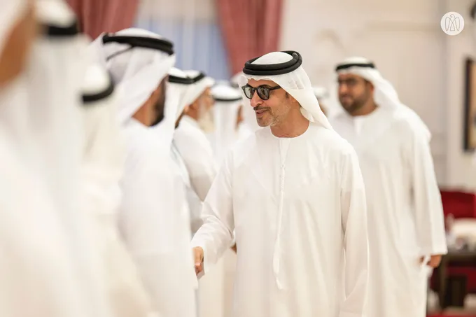 Hazza bin Zayed meets dignitaries and citizens of Sweihan and Nahil areas in Al Ain Region