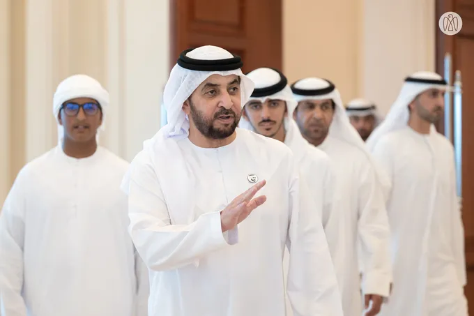 Hamdan bin Zayed receives citizens at Al Dhannah Palace and commends outstanding talent in Al Dhafra Region