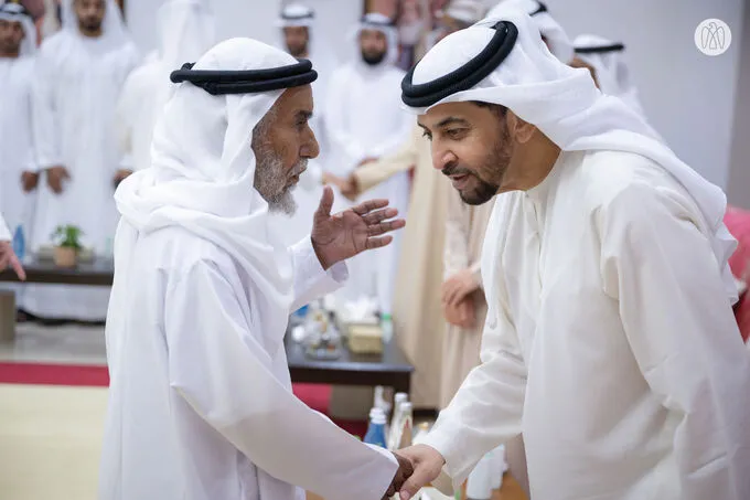 Hamdan bin Zayed receives Al Dhafra citizens and Liwa International Festival 2025 committee