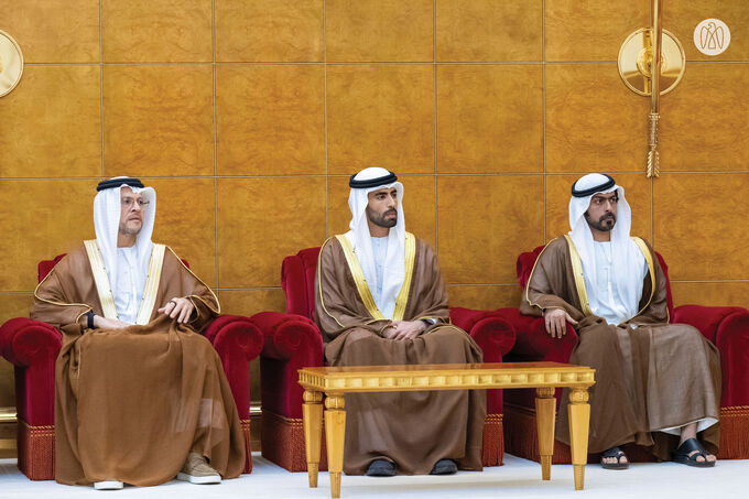 King of Bahrain receives Crown Prince of Abu Dhabi