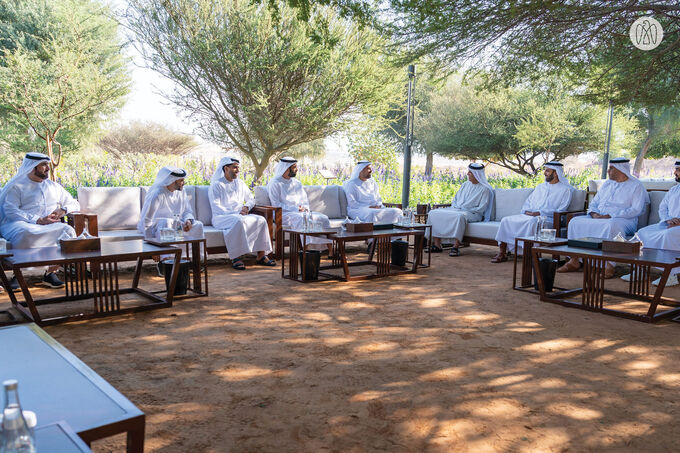 Saud bin Saqr receives Theyab bin Mohamed bin Zayed and reviews the development plan for the "Al Rams" area