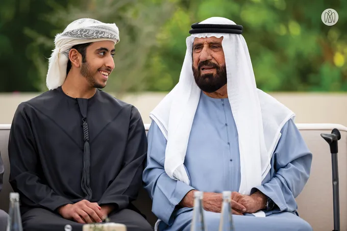Hazza bin Zayed receives sheikhs, officials and citizens at Al Maqam Palace in Al Ain Region