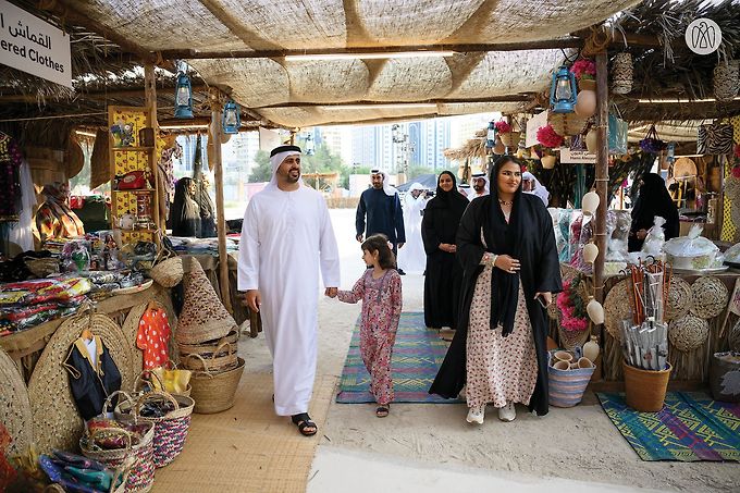 Theyab bin Mohamed bin Zayed visits Al Hosn Festival 2023