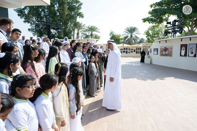 Khaled bin Mohamed bin Zayed visits National Art Expressions exhibition