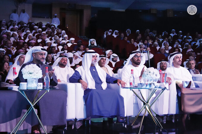 Nahyan bin Mubarak awards Emirati poet Abdulrahman Al-Humairi the Prince of Poets title for the 11th season