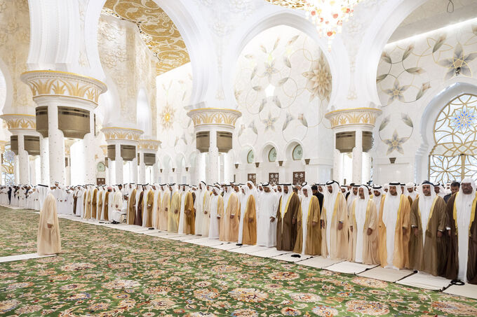 UAE President performs Eid Al Adha prayer at Sheikh Zayed Grand Mosque