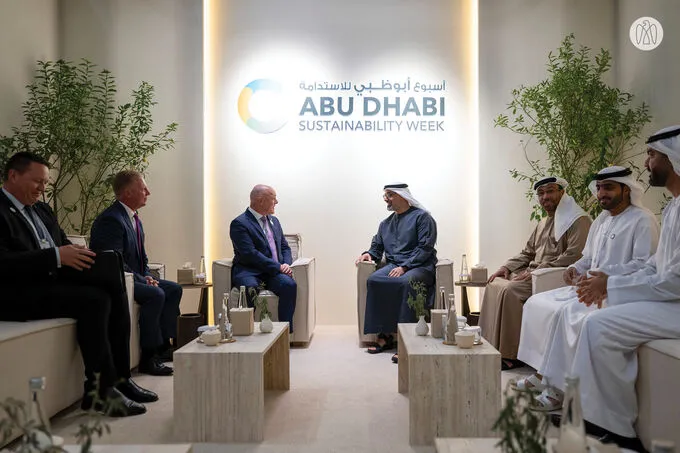 Khaled bin Mohamed bin Zayed meets Prime Minister of New Zealand to further enhance bilateral cooperation
