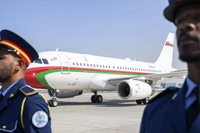Khaled bin Mohamed bin Zayed receives Theyazin bin Haitham Al Said
