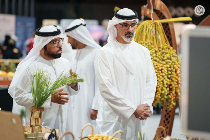 Khaled bin Mohamed bin Zayed visits 19th Liwa Dates Festival