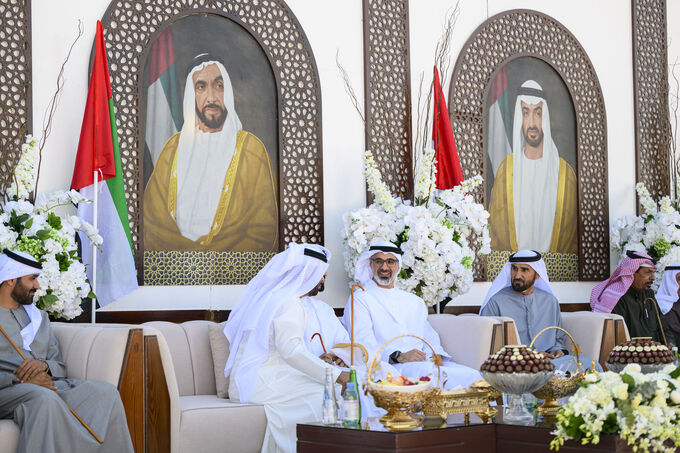 خالد بن محمد بن زايد يحضر حفل استقبال بمناسبة زفاف حمد جمعة السويدي