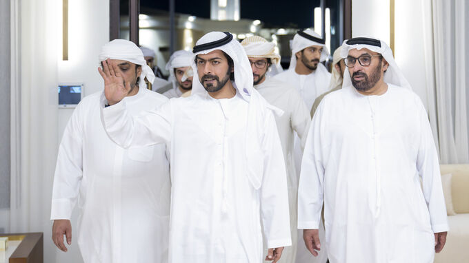Khalifa bin Tahnoon bin Mohammed offers condolences on the passing of Abdullah Ahmed Al Hameeri