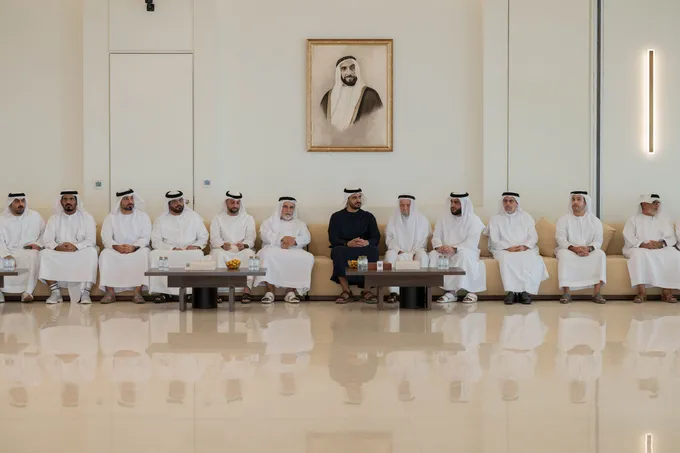 Zayed bin Mohamed bin Zayed offers condolences on the passing of martyr Khalil Ibrahim Al Marzooqi’s mother
