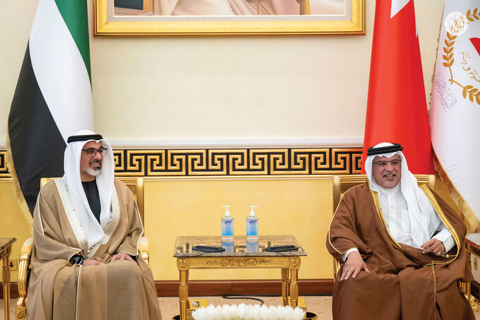 Crown Prince of Abu Dhabi and Crown Prince of Bahrain discuss strengthening bilateral relations