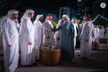عبدالله بن زايد يلتقي قيادات وموظفي جهات حكومية في "برزة أبوظبي"