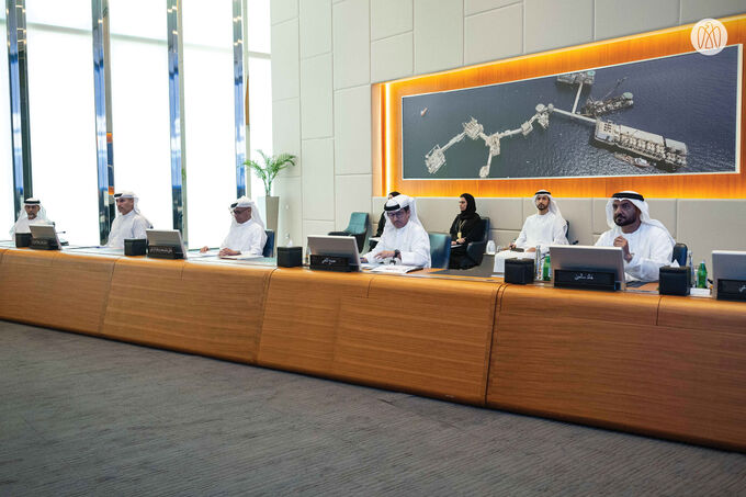 Khaled bin Mohamed bin Zayed chairs meeting of Executive Committee of ADNOC Board of Directors