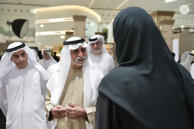 Nahyan bin Mubarak visits 35th Abu Dhabi International Book Fair