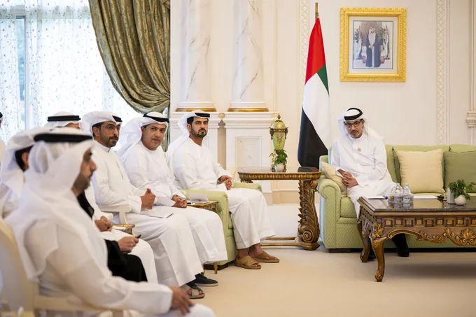 v|Hazza bin Zayed reviews programmes and initiatives to strengthen social support ecosystem in Al Ain Region