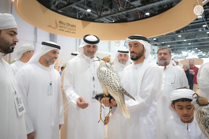 Nahyan bin Zayed visits 22nd Abu Dhabi International Hunting and Equestrian Exhibition