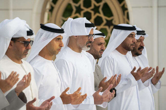 UAE President performs Eid Al Adha prayer at Sheikh Zayed Grand Mosque