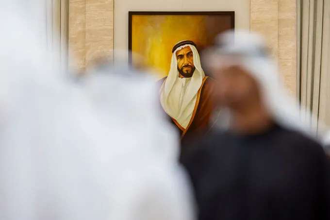 UAE President accepts condolences for third day over passing of Tahnoun bin Mohammed from international delegations, crowds of mourners