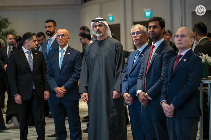 v|Crown Prince of Abu Dhabi attends UAE-Singapore Business Council’s networking event