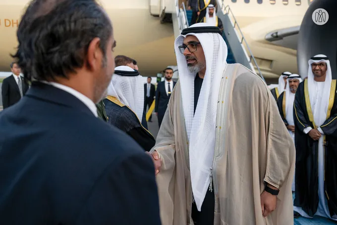 Crown Prince of Abu Dhabi arrives in Astana on official visit