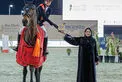نهيان بن مبارك يتوج الفائزين في النسخة الـ11 من كأس أكاديمية فاطمة بنت مبارك الدولية لقفز الحواجز