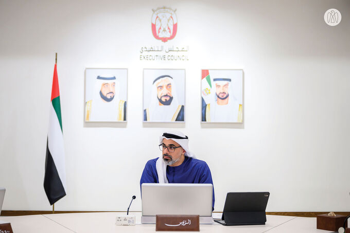 Khaled bin Mohamed bin Zayed chairs Abu Dhabi Executive Council meeting