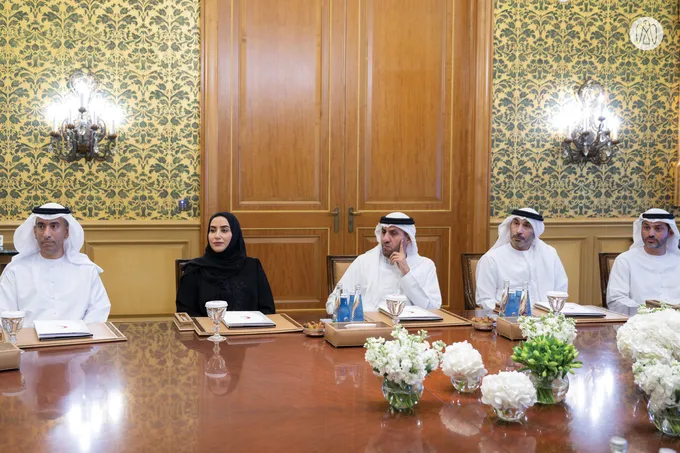 Hamdan bin Zayed chairs Emirates Red Crescent board meeting