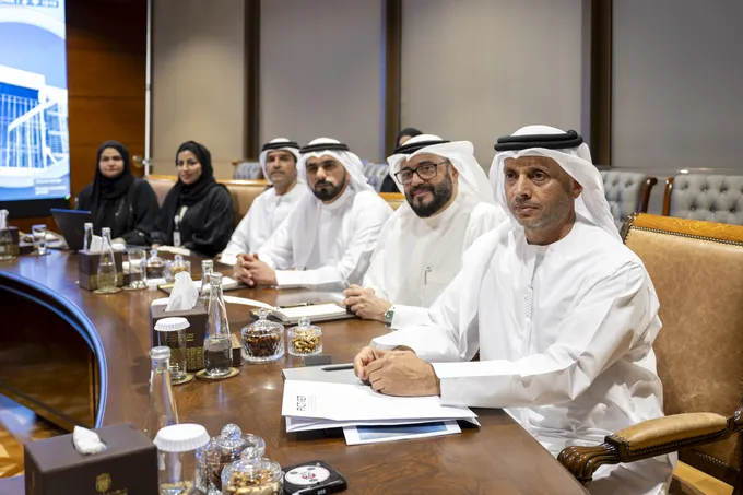 Hazza bin Zayed receives delegation from Abu Dhabi Centre for Technical and Vocational Education and Training and reviews centre’s initiatives to train national talent in Al Ain Region
