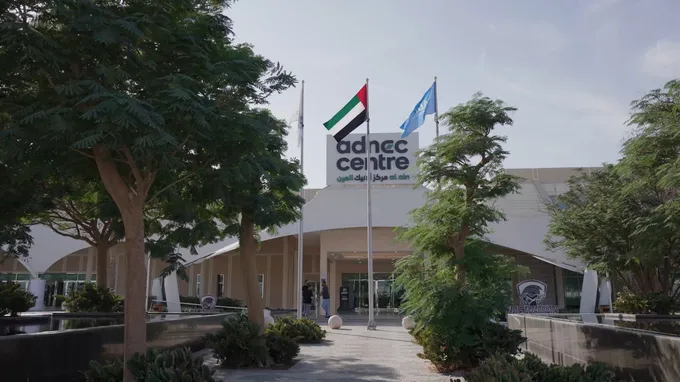 Khalifa bin Tahnoon bin Mohammed attends Hamad Humaid Al Shamsi wedding reception