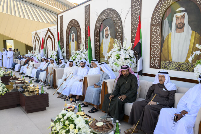 خالد بن محمد بن زايد يحضر حفل استقبال بمناسبة زفاف حمد جمعة السويدي