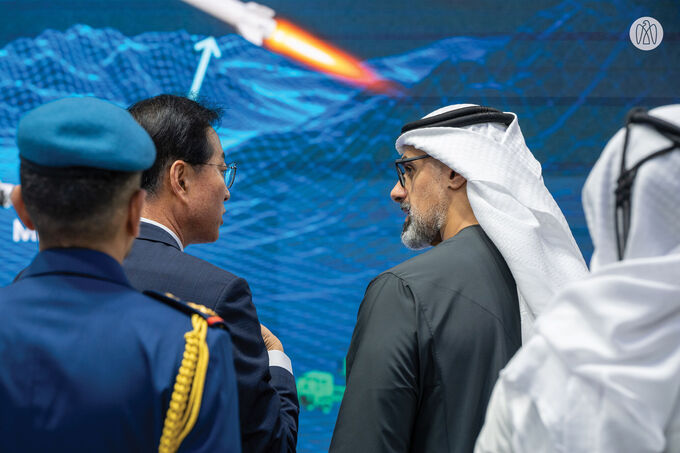Khaled bin Mohamed bin Zayed visits IDEX 2025
