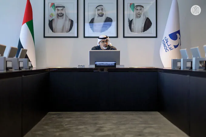 خالد بن محمد بن زايد يترأس اجتماع اللجنة التنفيذية لمجلس إدارة "أدنوك"