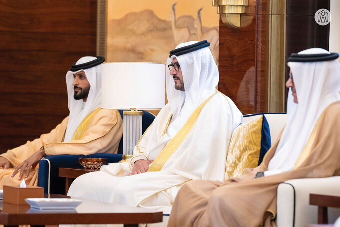 Crown Prince of Abu Dhabi arrives in Bahrain