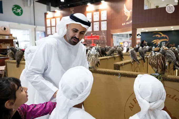UAE President visits Abu Dhabi International Hunting and Equestrian Exhibition