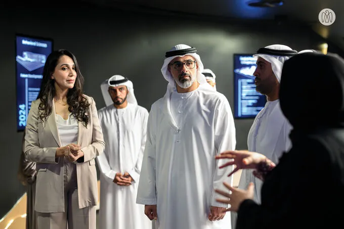 خالد بن محمد بن زايد يعتمد إنشاء مدينة متخصصة ومتكاملة لطب المرأة والطفل في أبوظبي